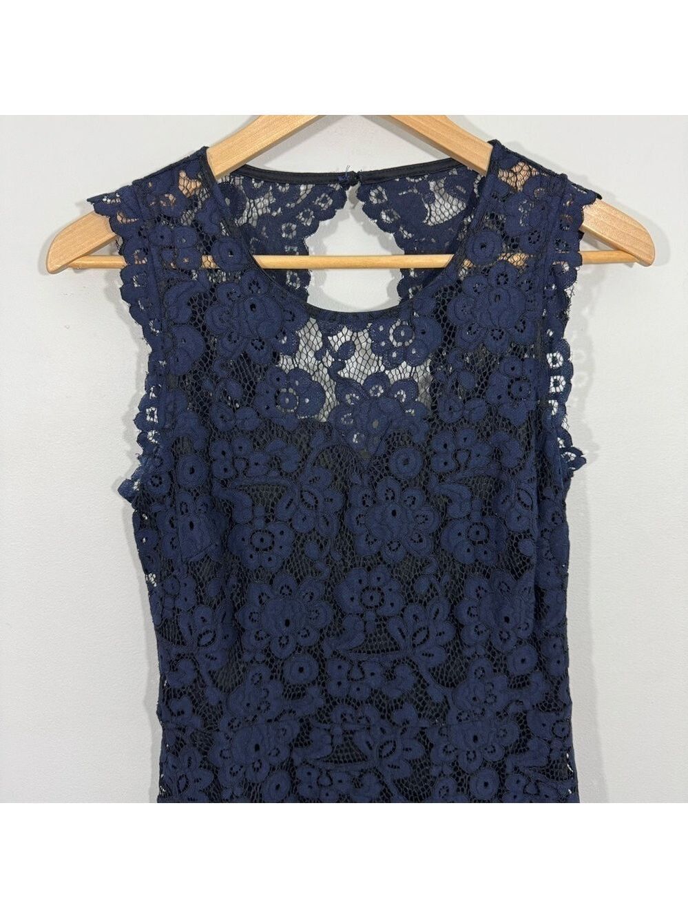 Reitmans Sweetheart Fit & Flare Dress Sz 4 Navy Blue Lace Overlay Open Back VGUC - Picture 3 of 14